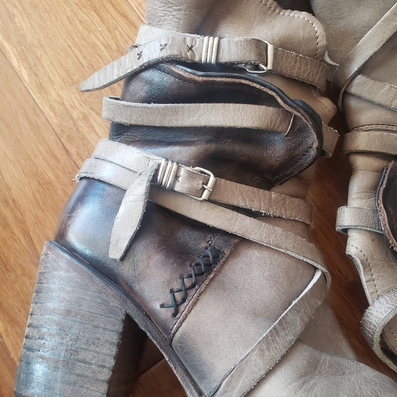 Freebird Taupe Baker Multi Strap Boots - Picture 4 of 9
